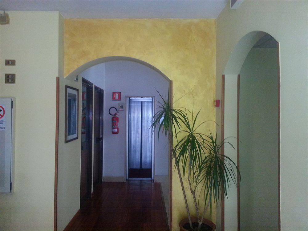 Hotel Industrial Rome Exterior photo